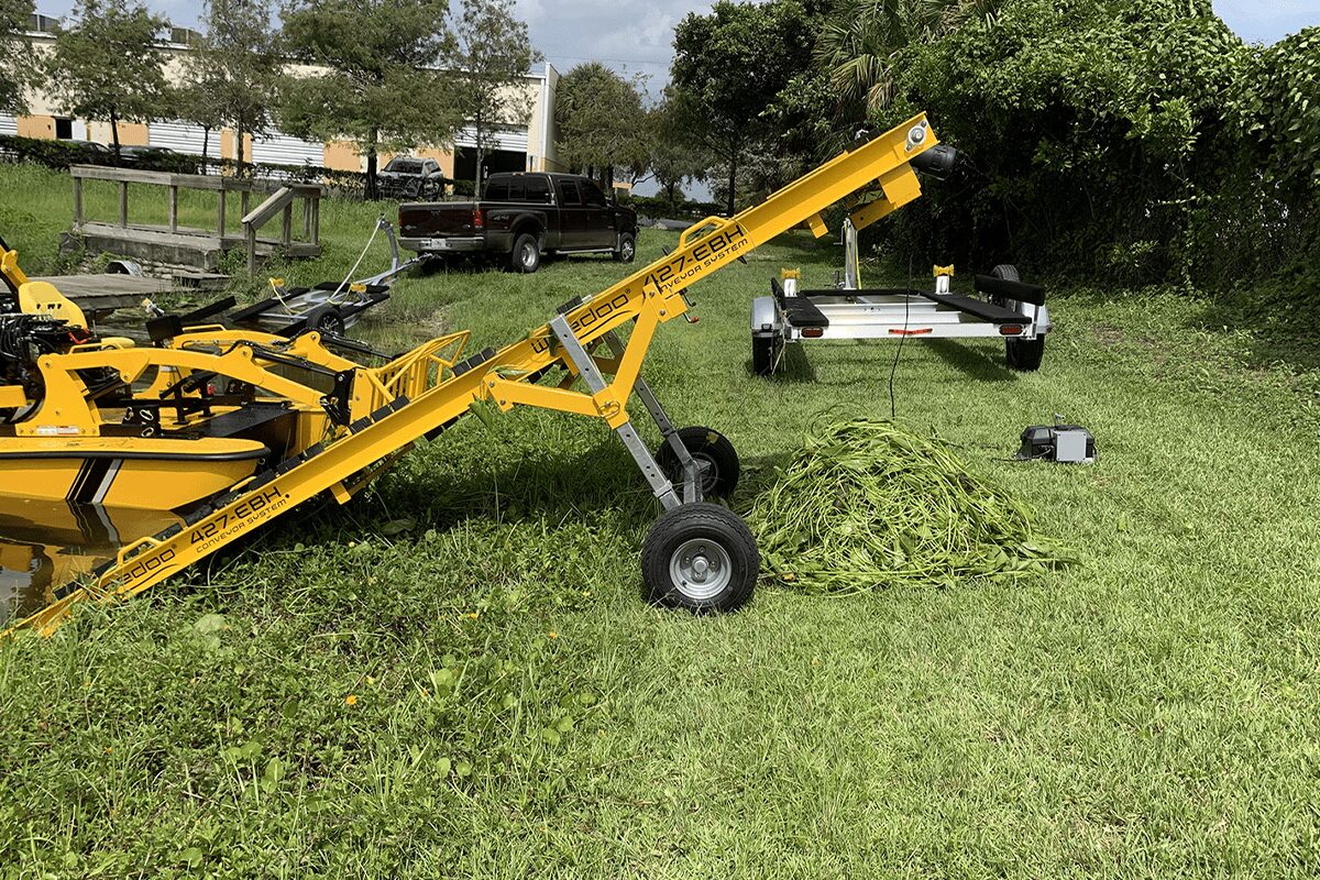 Weedooboats - pond cleaning machines