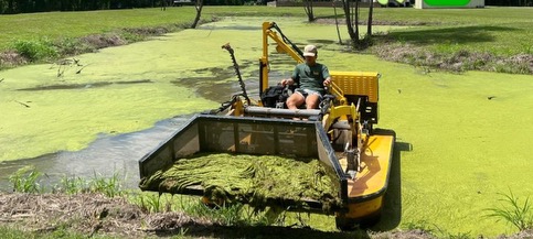 Weedooboats - Science duckweed skimmer