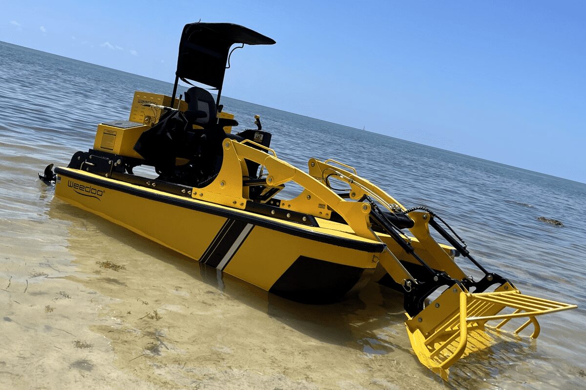 Weedooboats - aquatic weed management