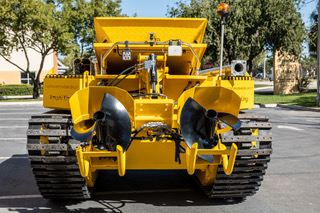 Weedooboats - amphibious aquatic harvester Amphibious 6450 workboat