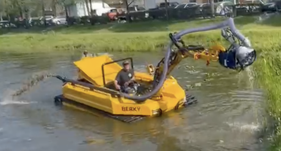 Weedooboats - sludge pump lake sediment removal